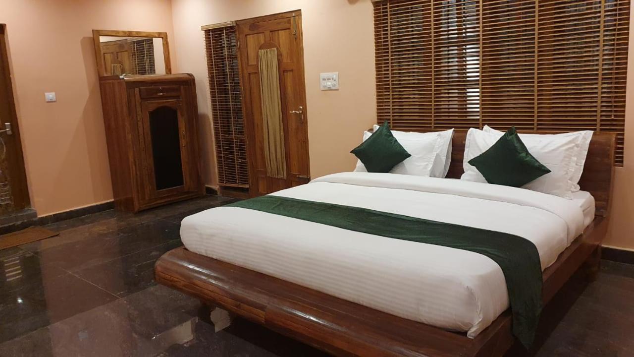Elephant Valley Resort Pulpally Extérieur photo
